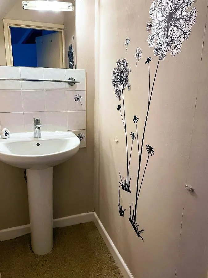 Holiday home Lovely Bournemouth Cottage With Beautiful Large Garden, 5 Min To The Beach By Car